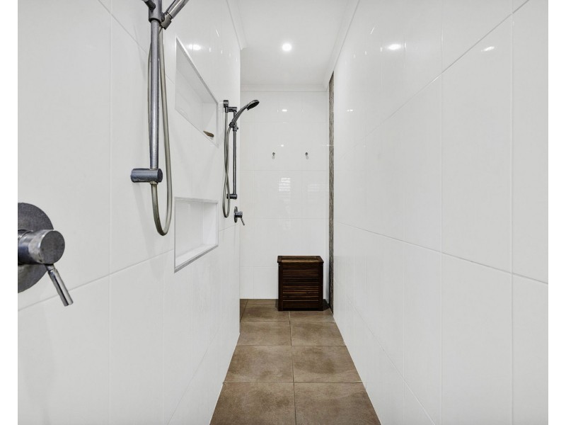 16 Sturt Crescent, Erakala QLD 4740