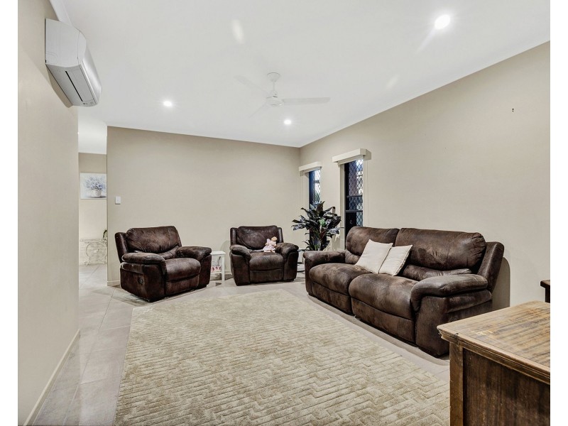 16 Sturt Crescent, Erakala QLD 4740