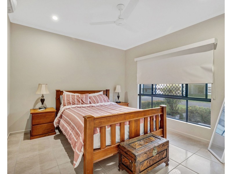 16 Sturt Crescent, Erakala QLD 4740