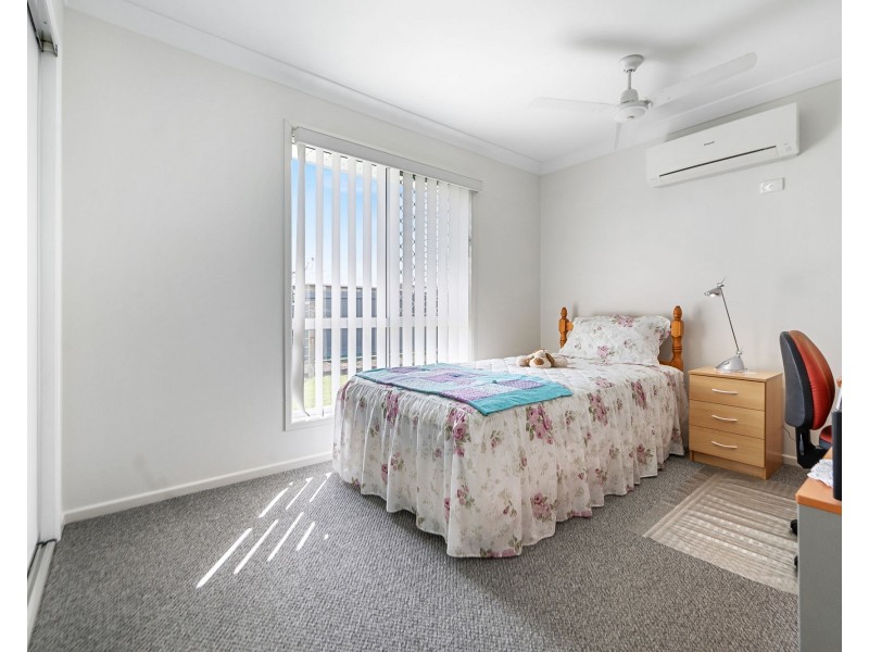 29 Dickens Avenue, Ooralea QLD 4740