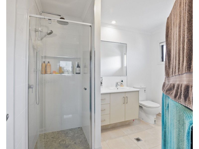 34 Hangan Street, Bucasia QLD 4750
