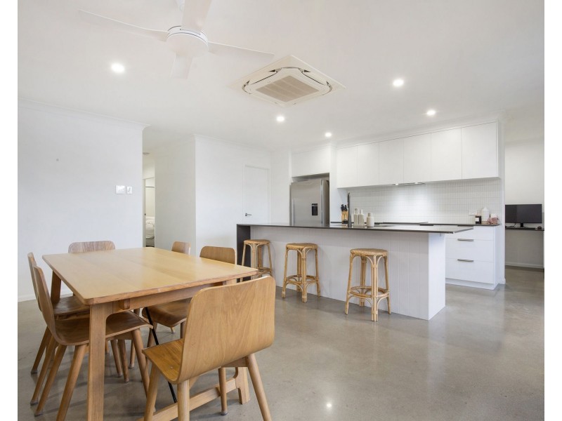 1 Rosalind Vista, Richmond QLD 4740