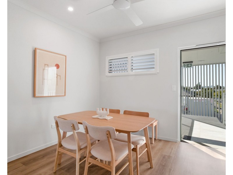 6/10 Michigan Way, Andergrove QLD 4740