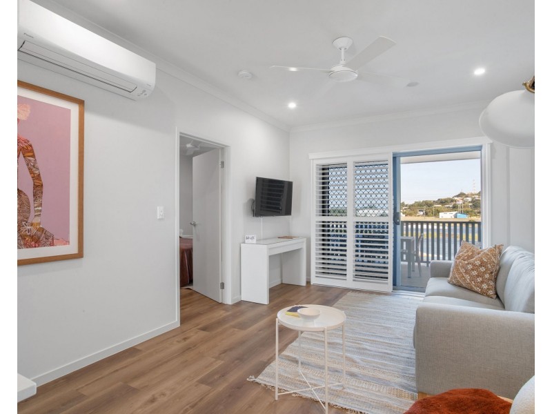 6/10 Michigan Way, Andergrove QLD 4740