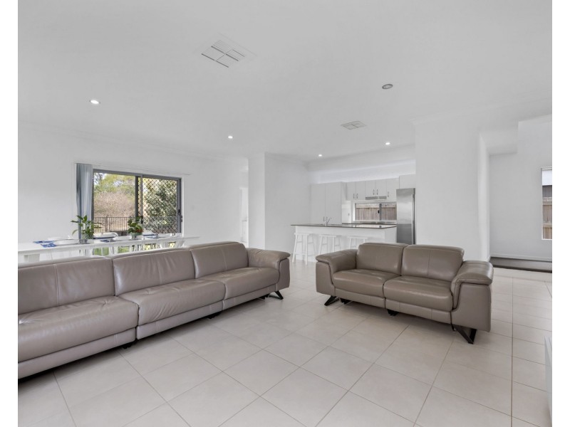 14 Vaucluse Crescent, East Mackay QLD 4740