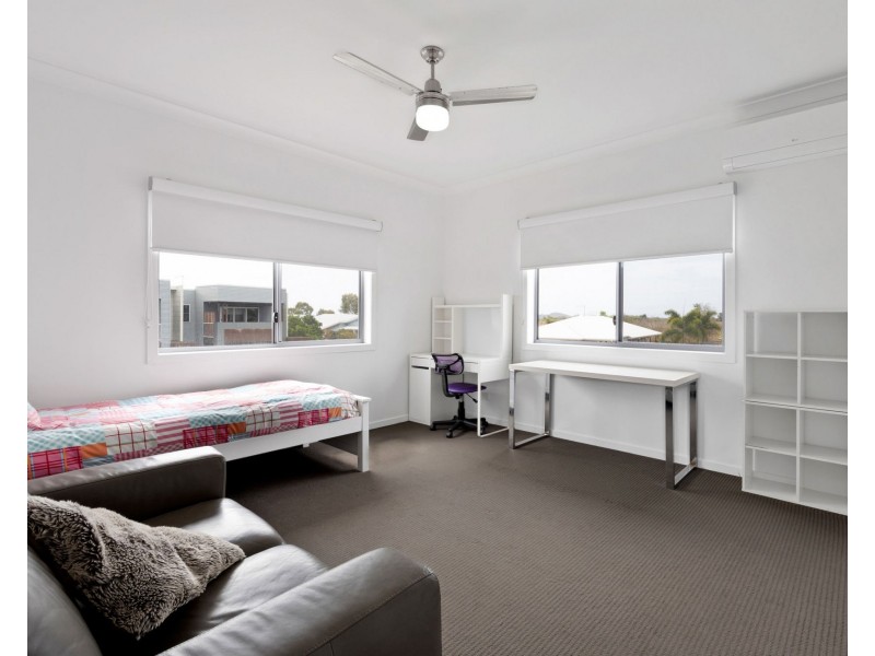 14 Vaucluse Crescent, East Mackay QLD 4740