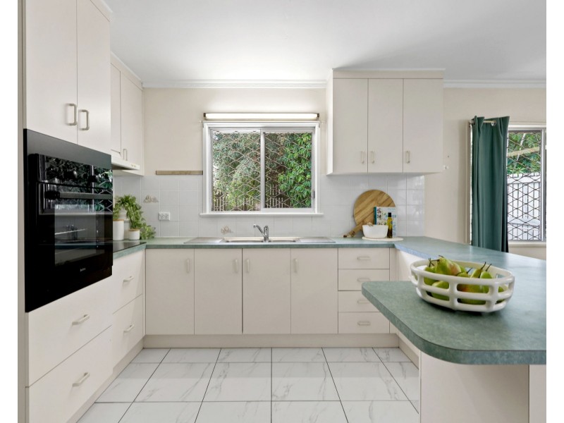 7 Hassen Court, Mount Pleasant QLD 4740