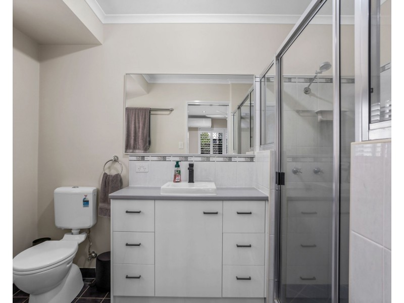 33 Dustwill Street, Eimeo QLD 4740