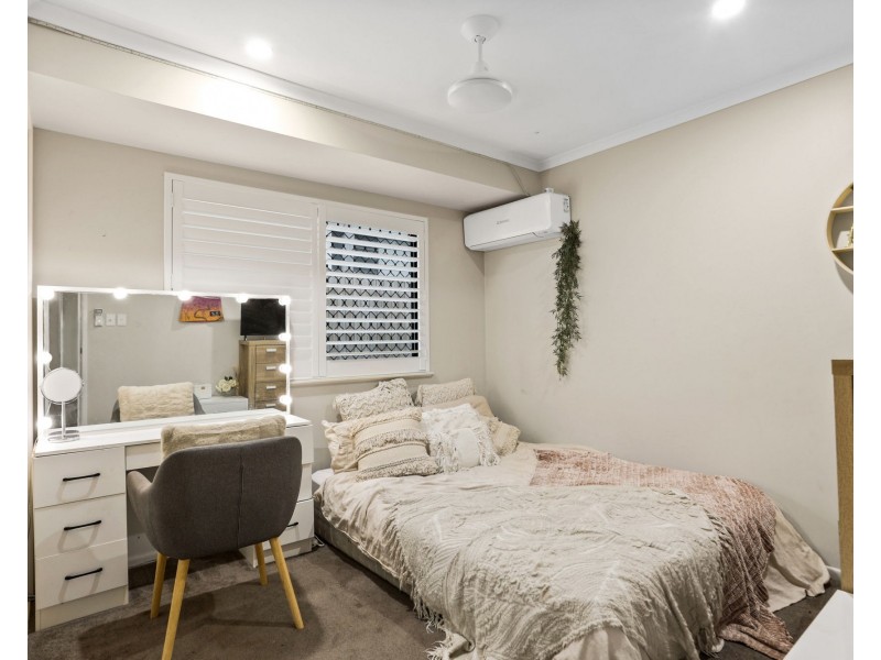 33 Dustwill Street, Eimeo QLD 4740