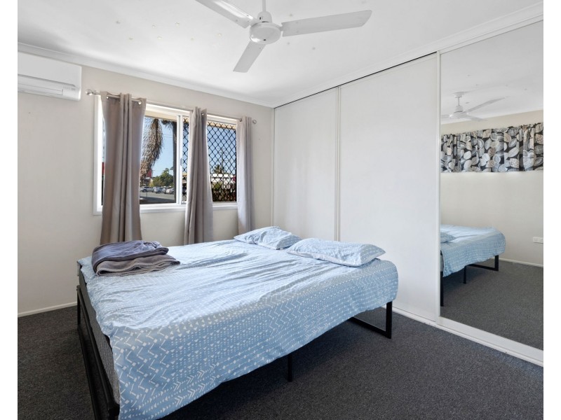327 Shakespeare Street, Mackay QLD 4740