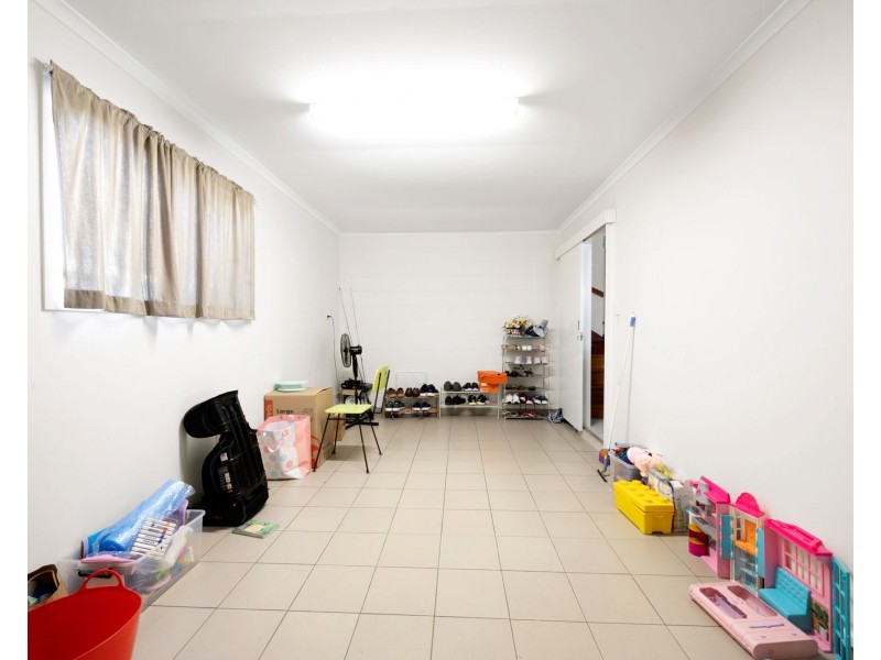 327 Shakespeare Street, Mackay QLD 4740