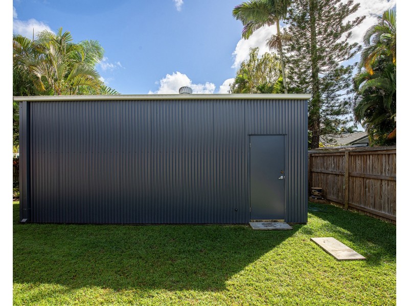 17 Bradman Drive, Glenella QLD 4740