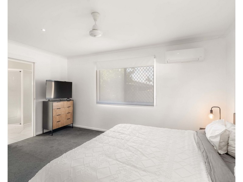 3 Schapers Road, Glenella QLD 4740