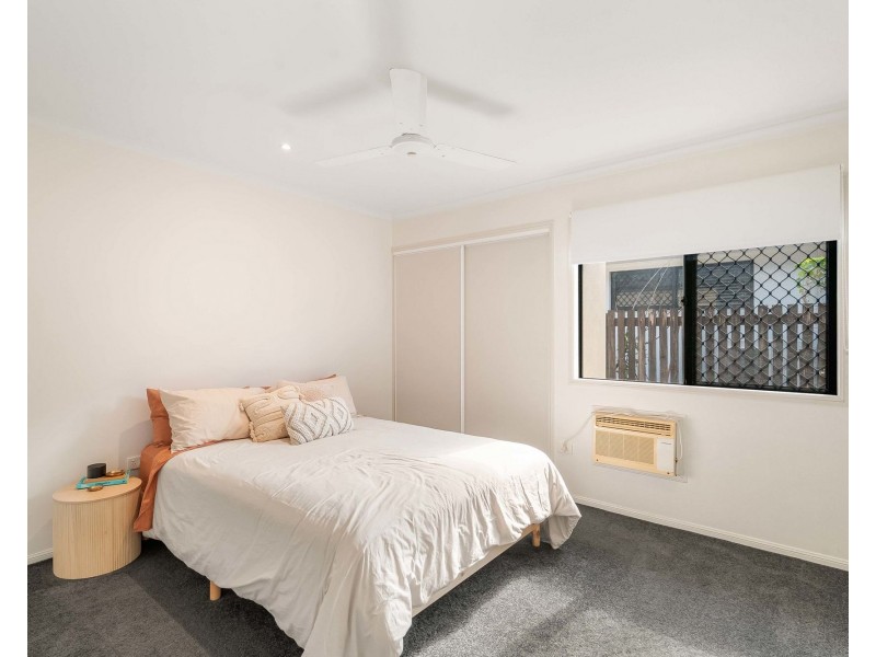 3 Schapers Road, Glenella QLD 4740