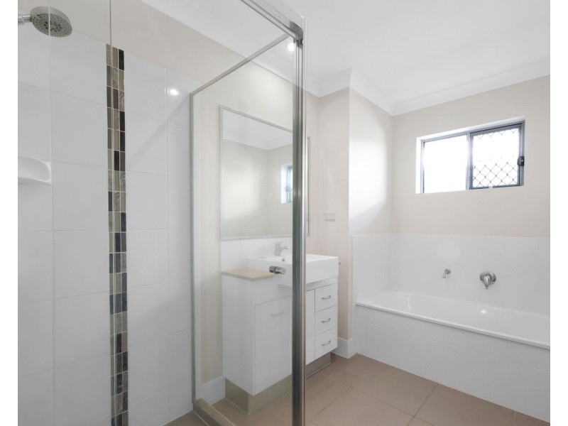 13a Westaway Crescent, Andergrove QLD 4740