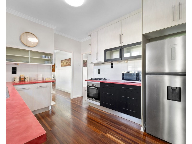 37 Donaldson Street, West Mackay QLD 4740