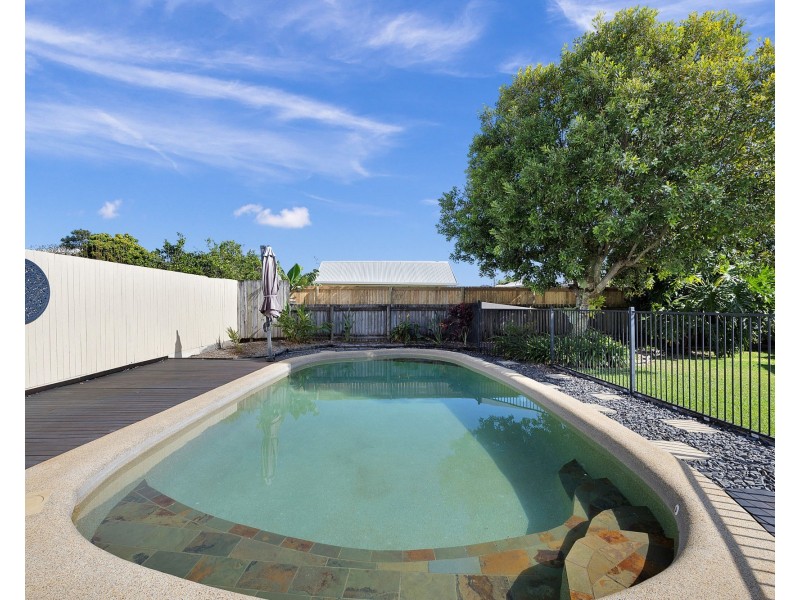 37 Donaldson Street, West Mackay QLD 4740