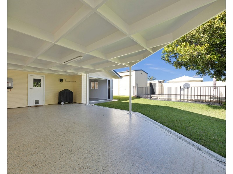 37 Donaldson Street, West Mackay QLD 4740