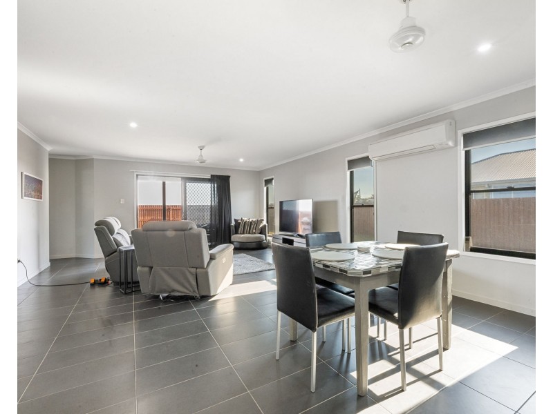 11 Amara Street, Rural View QLD 4740