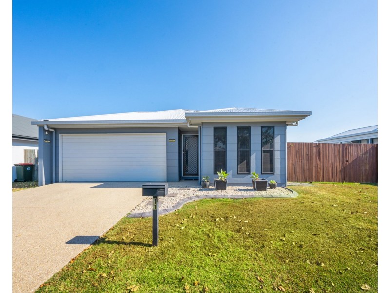 11 Amara Street, Rural View QLD 4740
