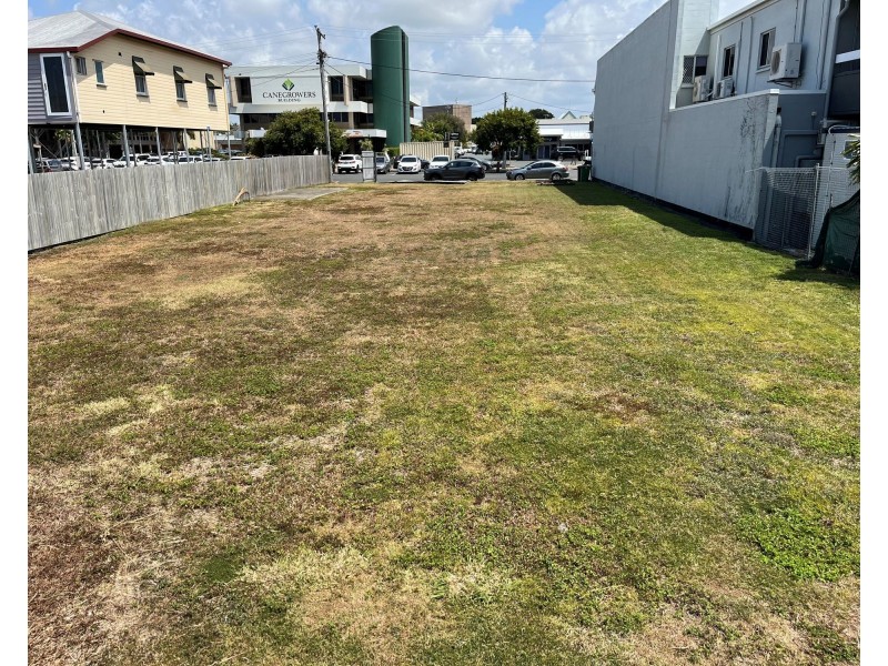75 Wood Street, Mackay QLD 4740