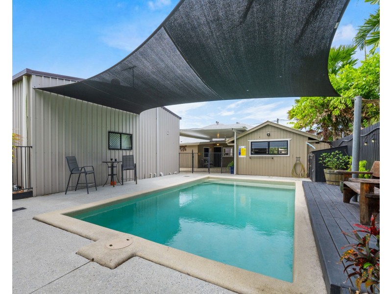 13 Perry Street, West Mackay QLD 4740