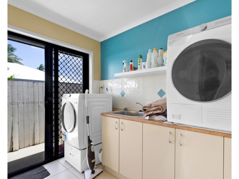 7 Gingham Street, Glenella QLD 4740