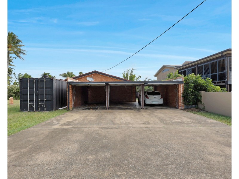 1-3/10 Binnington Esplanade, East Mackay QLD 4740
