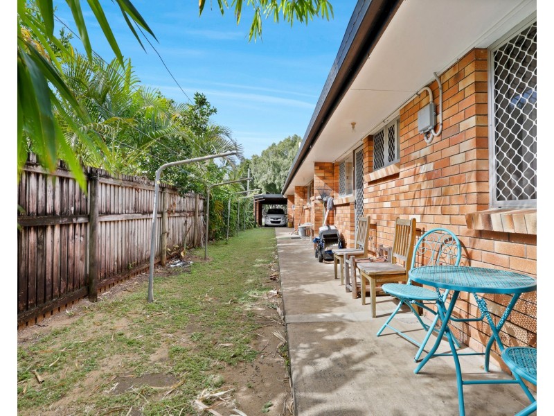 1-3/10 Binnington Esplanade, East Mackay QLD 4740
