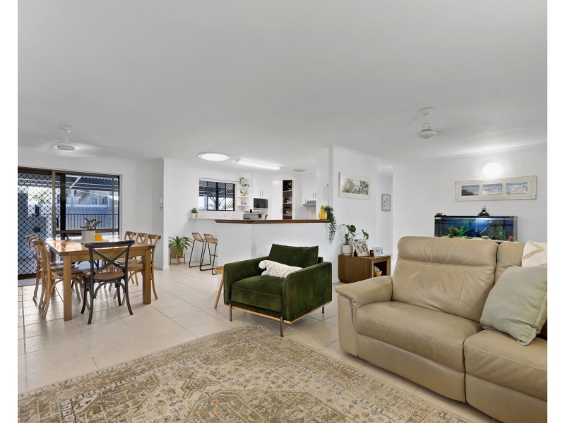 4 Credlin Street, South Mackay QLD 4740