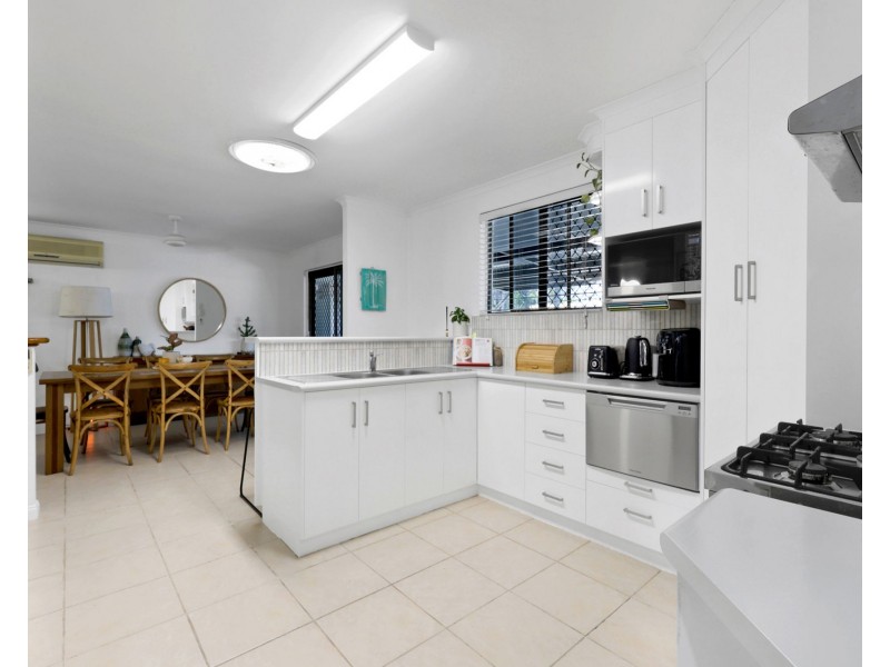 4 Credlin Street, South Mackay QLD 4740