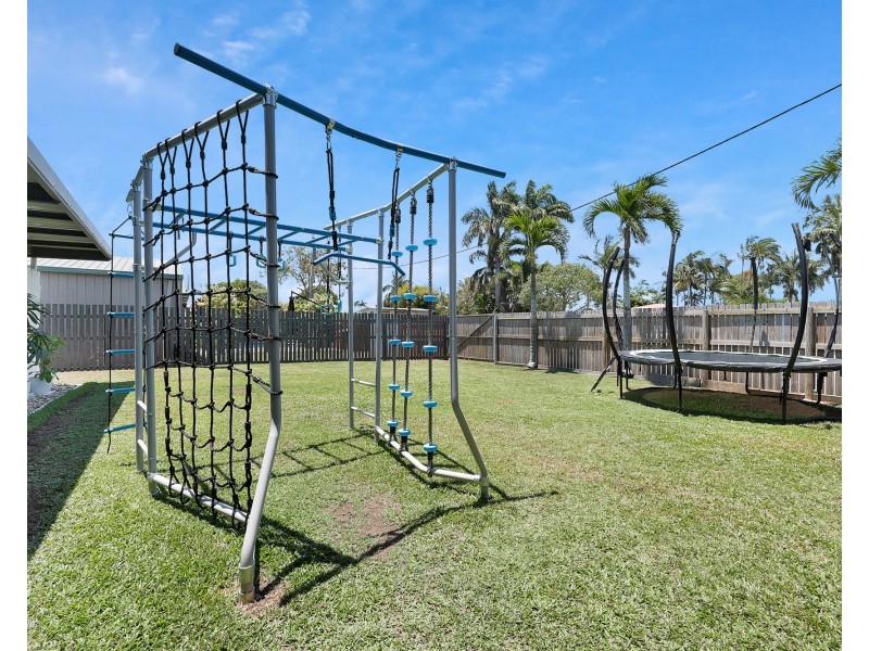 4 Credlin Street, South Mackay QLD 4740