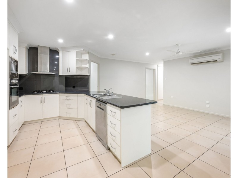 23 Manning Street, Rural View QLD 4740