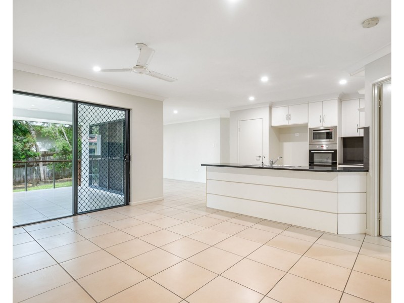 23 Manning Street, Rural View QLD 4740
