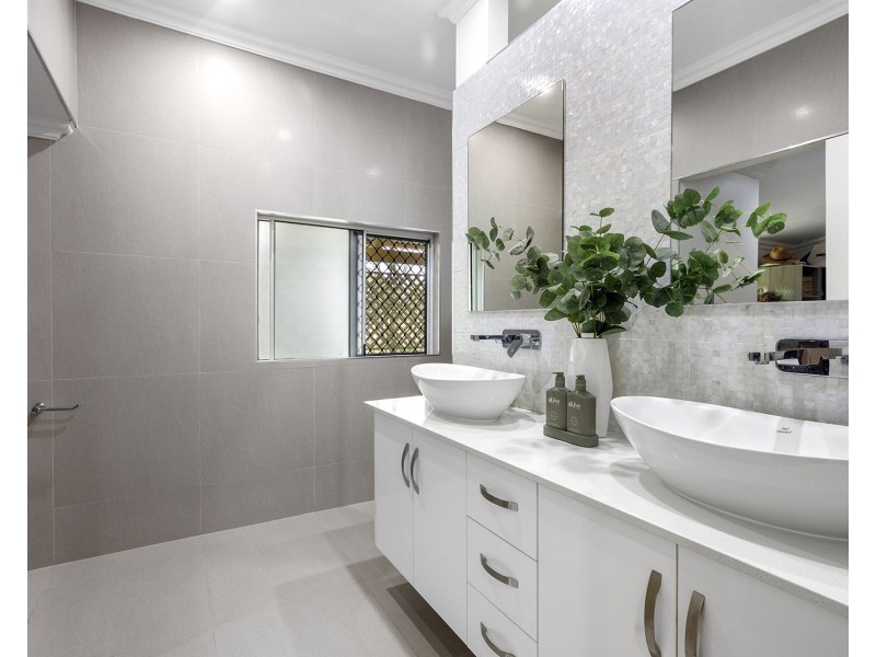856 Maraju-Yakapari Road, Dumbleton QLD 4740