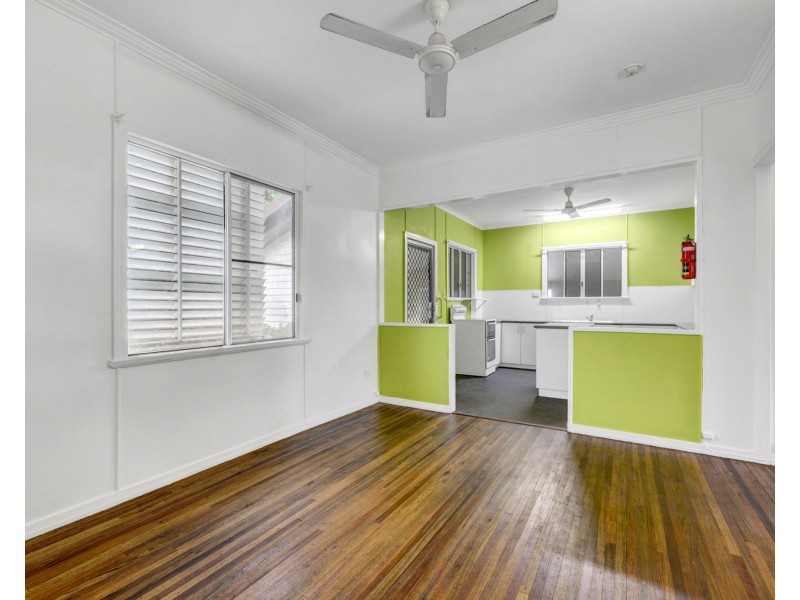 73 Broadsound Road, Paget QLD 4740