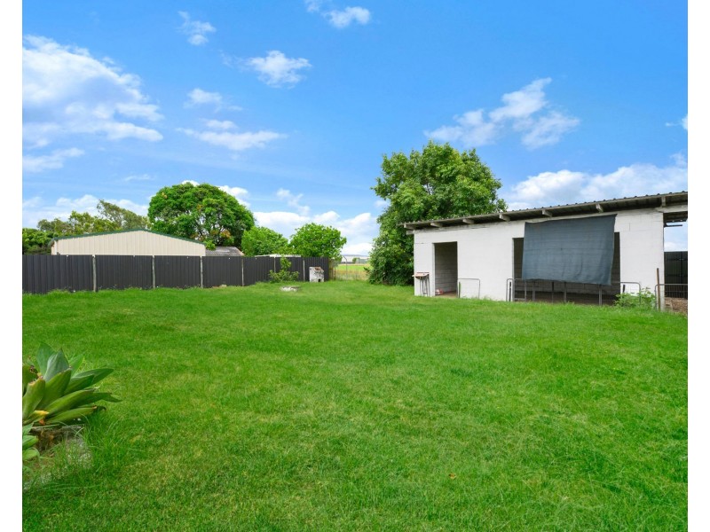 73 Broadsound Road, Paget QLD 4740