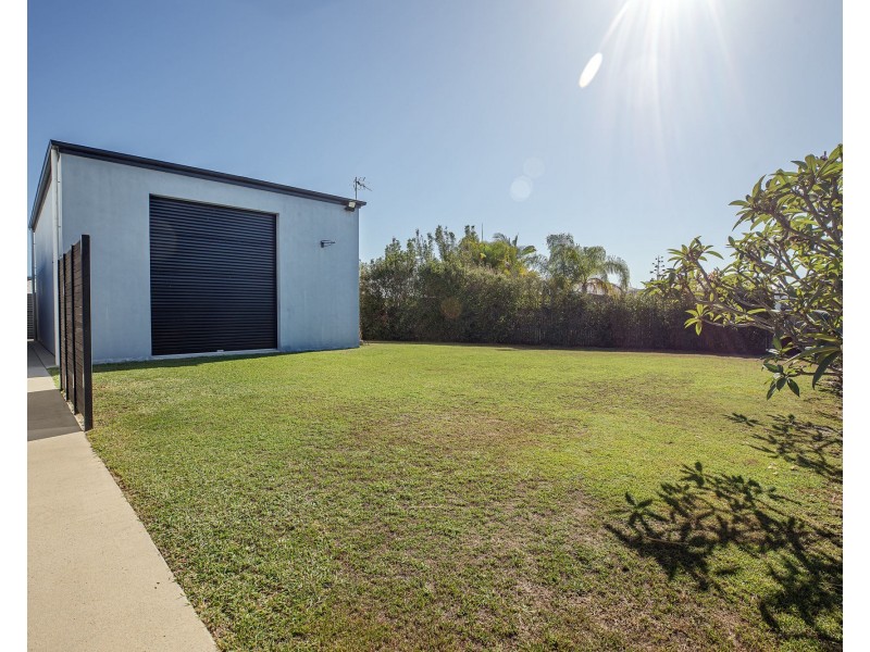 5 Archer Court, Rural View QLD 4740