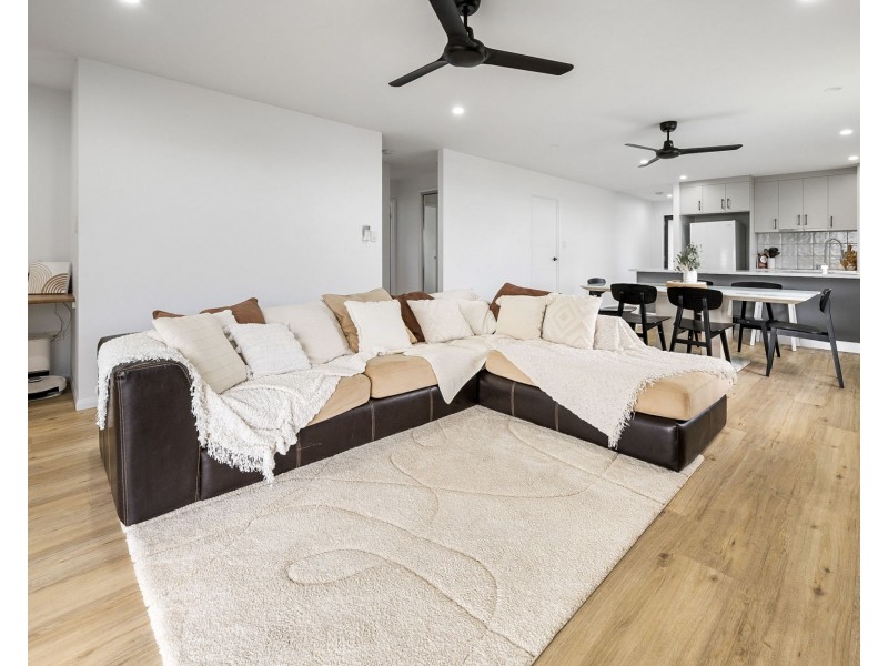 17 Watercrest Circuit, Richmond QLD 4740