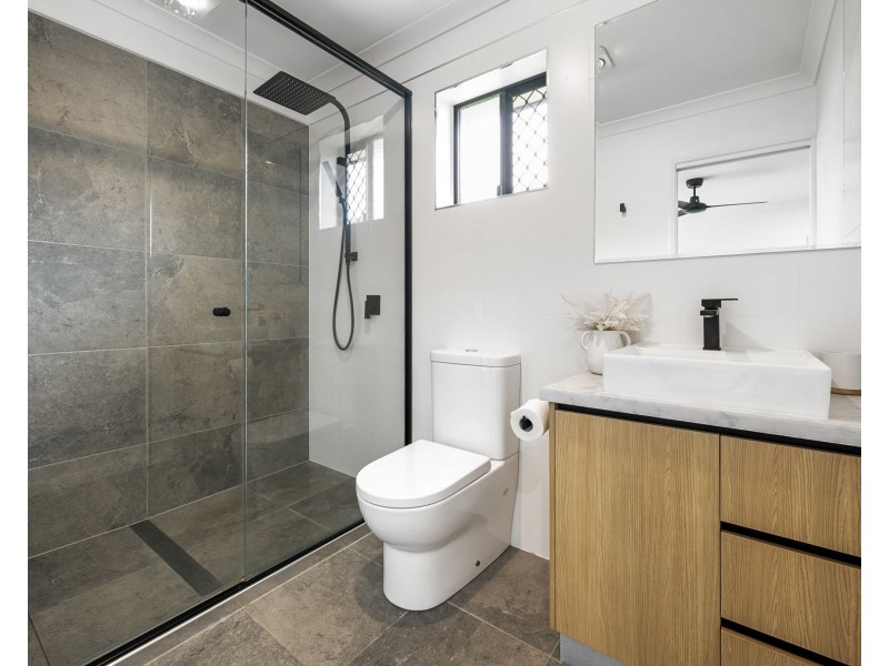 17 Watercrest Circuit, Richmond QLD 4740