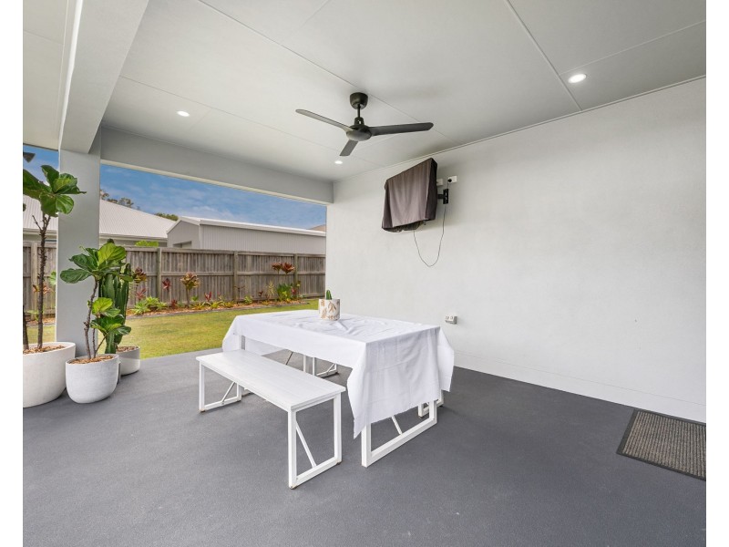 17 Watercrest Circuit, Richmond QLD 4740