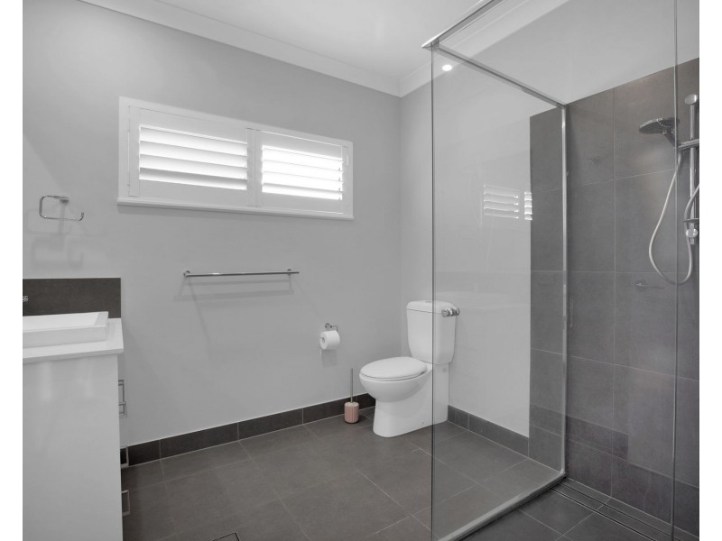 11 Outlook Crescent, Mount Pleasant QLD 4740