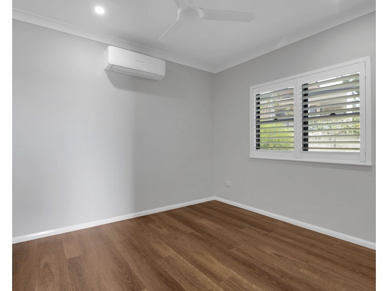 11 Outlook Crescent, Mount Pleasant QLD 4740