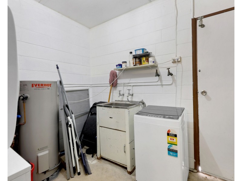 1, 2 & 3 / 59 Edmonds Street, Bucasia QLD 4750