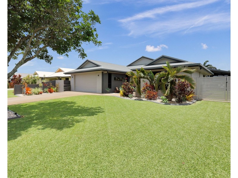 16 Companion Way, Bucasia QLD 4750