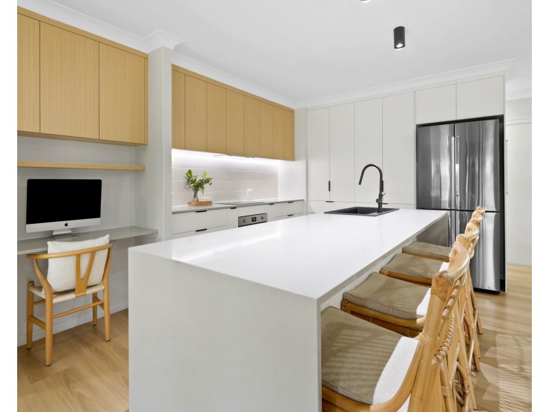 16 Companion Way, Bucasia QLD 4750