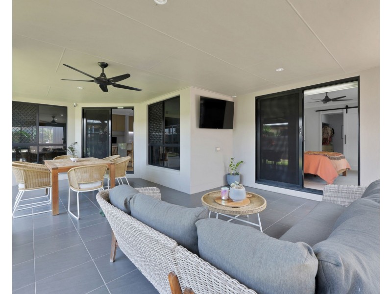 16 Companion Way, Bucasia QLD 4750