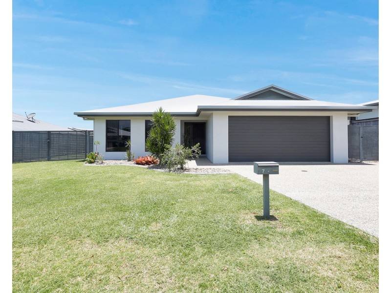 7 Camellen Street, Beaconsfield QLD 4740