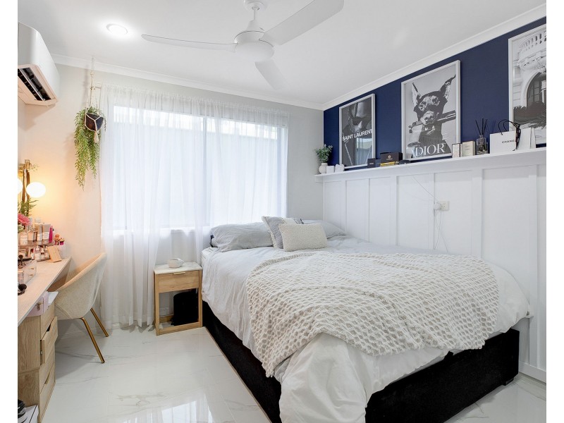 17 Woodlands Drive, Eimeo QLD 4740