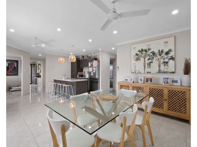 4 Elizabeth Street, Mirani QLD 4754